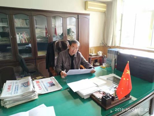 公司機(jī)關(guān)黨支部積極開展“不忘初心、牢記使命”主題教育答題活動.png